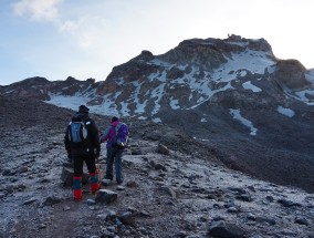 五月风情，探索最适合旅游的地方,5月适合旅游的地方是哪里