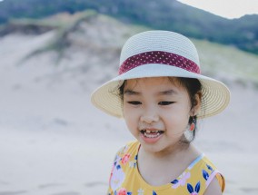 夏天买内衣，推荐颜色与选择建议,夏天买内衣推荐什么颜色好看