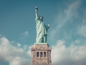 现在赴美旅游，探索无限魅力的美国之旅,现在赴美旅游签证只签一年的吗