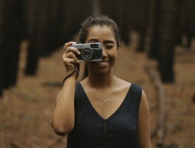 胡歌，愿多留时光陪伴女儿，父爱如山,胡歌多少年