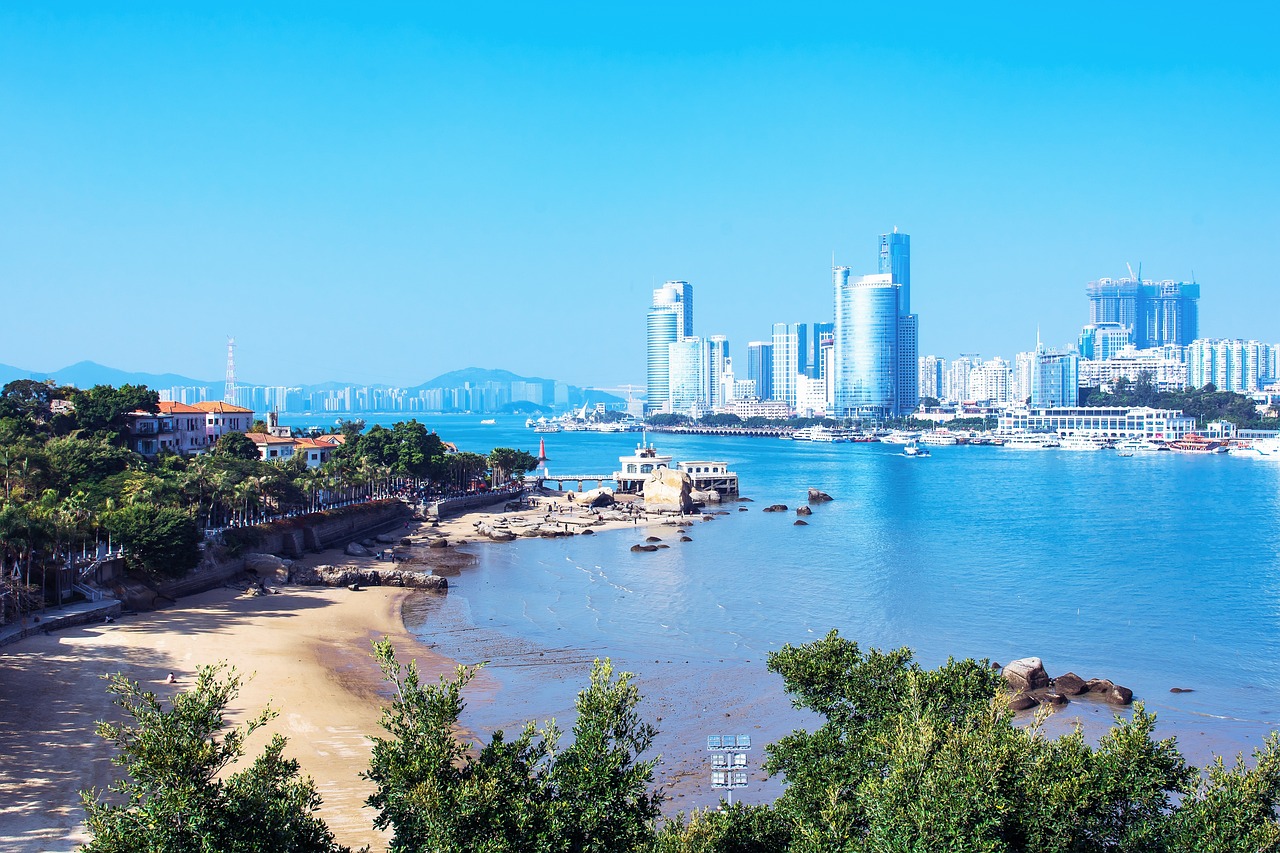 松花湖与厦门旅游攻略，自然美景与海滨都市的完美结合,松花湖旅游景点门票  第1张