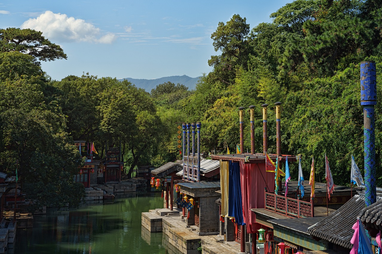 杭州，千年古都的旅游景点魅力之旅,杭州市内旅游景点有哪些  第1张