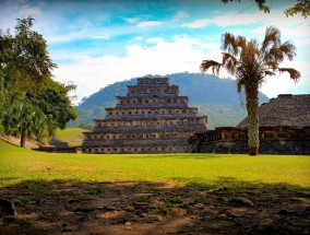 玉溪红塔区，揭开美丽的旅游景点的神秘面纱,玉溪红塔区旅游景点的佛像是在哪里