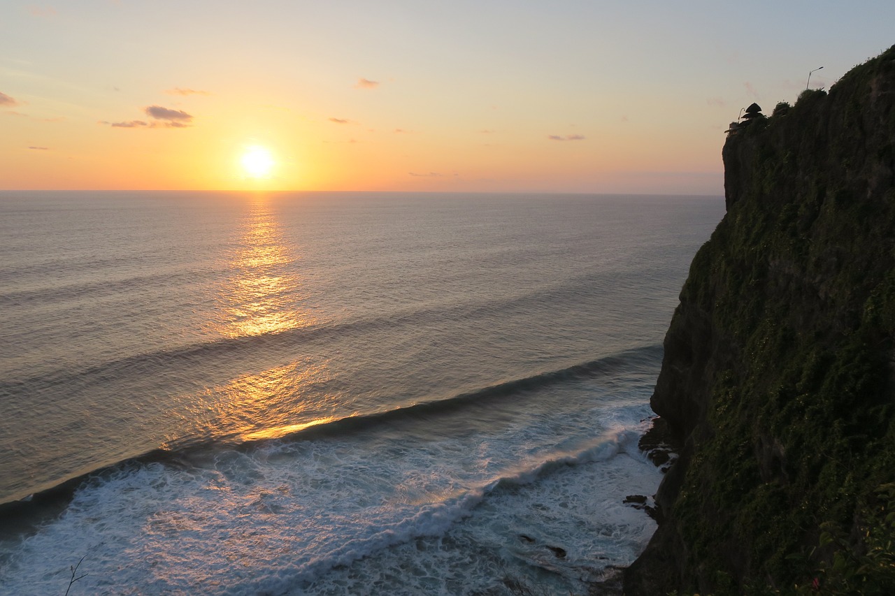 夜游青岛旅游攻略，探索海滨城市的魅力夜景,夜游青岛怎么玩  第1张