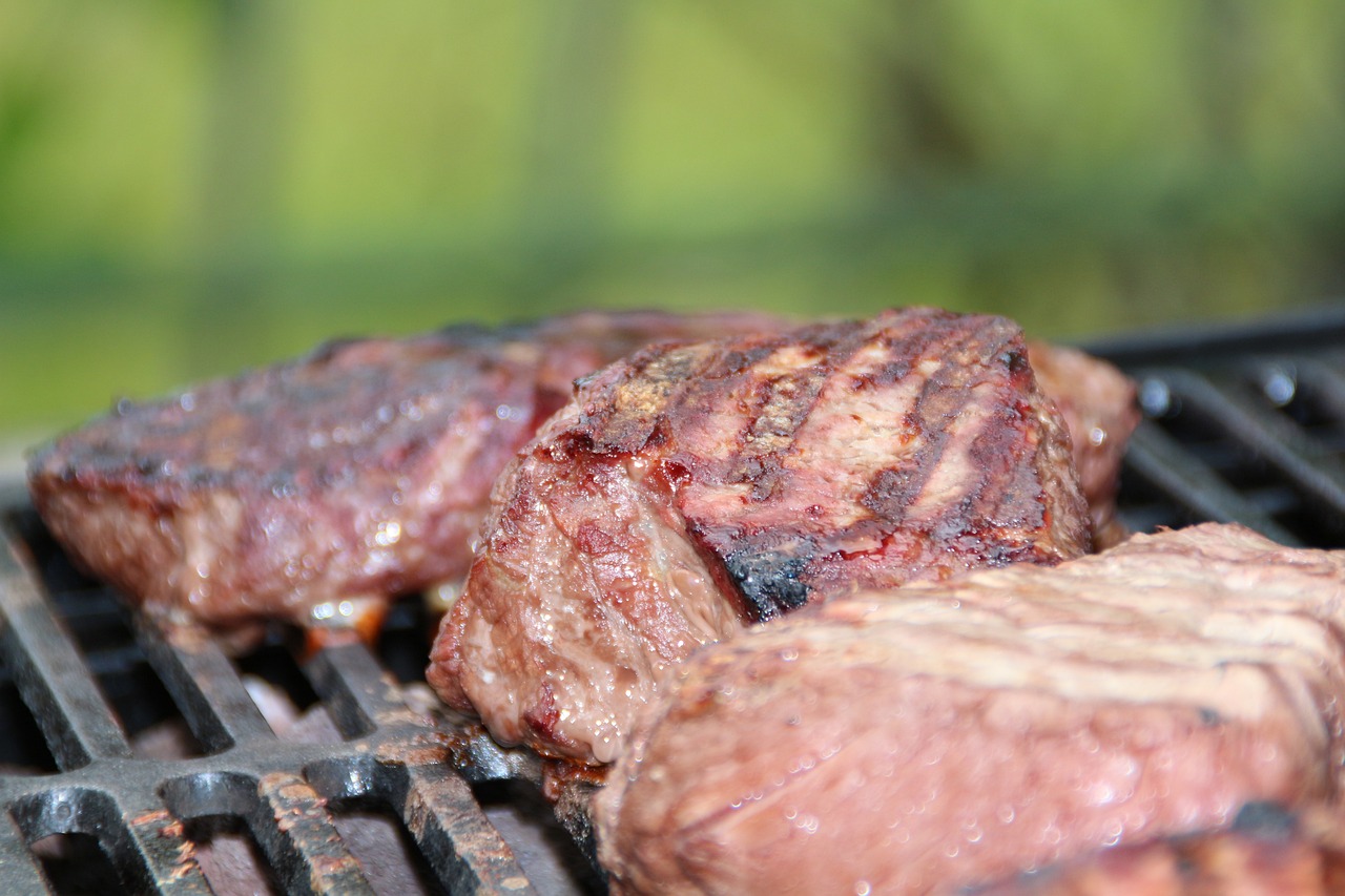 中方调查进口牛肉，巴西的回应,巴西进口牛肉还能吃吗  第1张